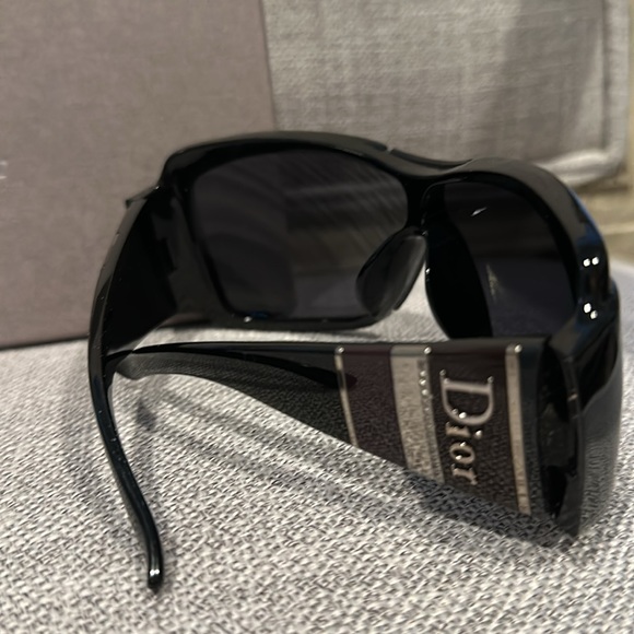 Dior Black Oversized Shield Sunglasses main image 8